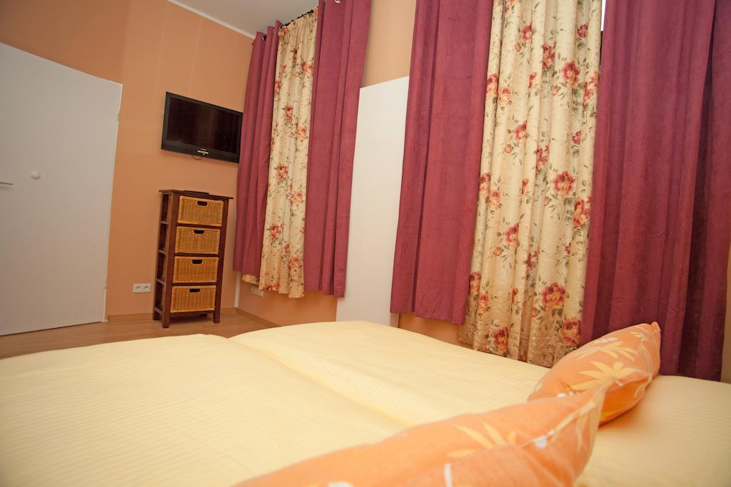 Hotel Suedbruecke Koeln Pokoj fotografie