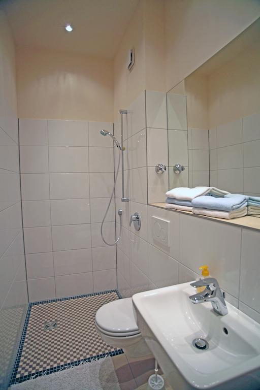 Hotel Suedbruecke Koeln Pokoj fotografie
